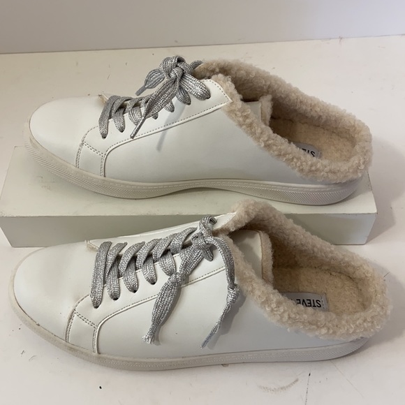 Steve Madden Alka fleece sneakers white Sherpa 9 - Picture 14 of 16
